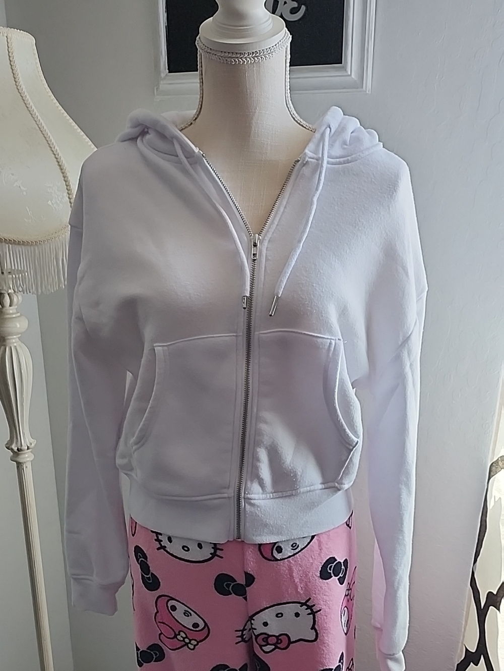 White Cropped Zipped Up Hoodie